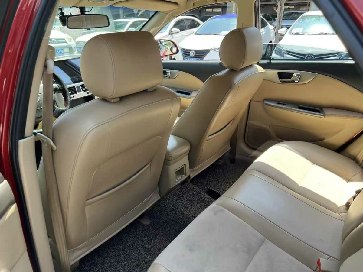 東風(fēng)風(fēng)神 A60  2014款 1.6L 尊貴型圖片