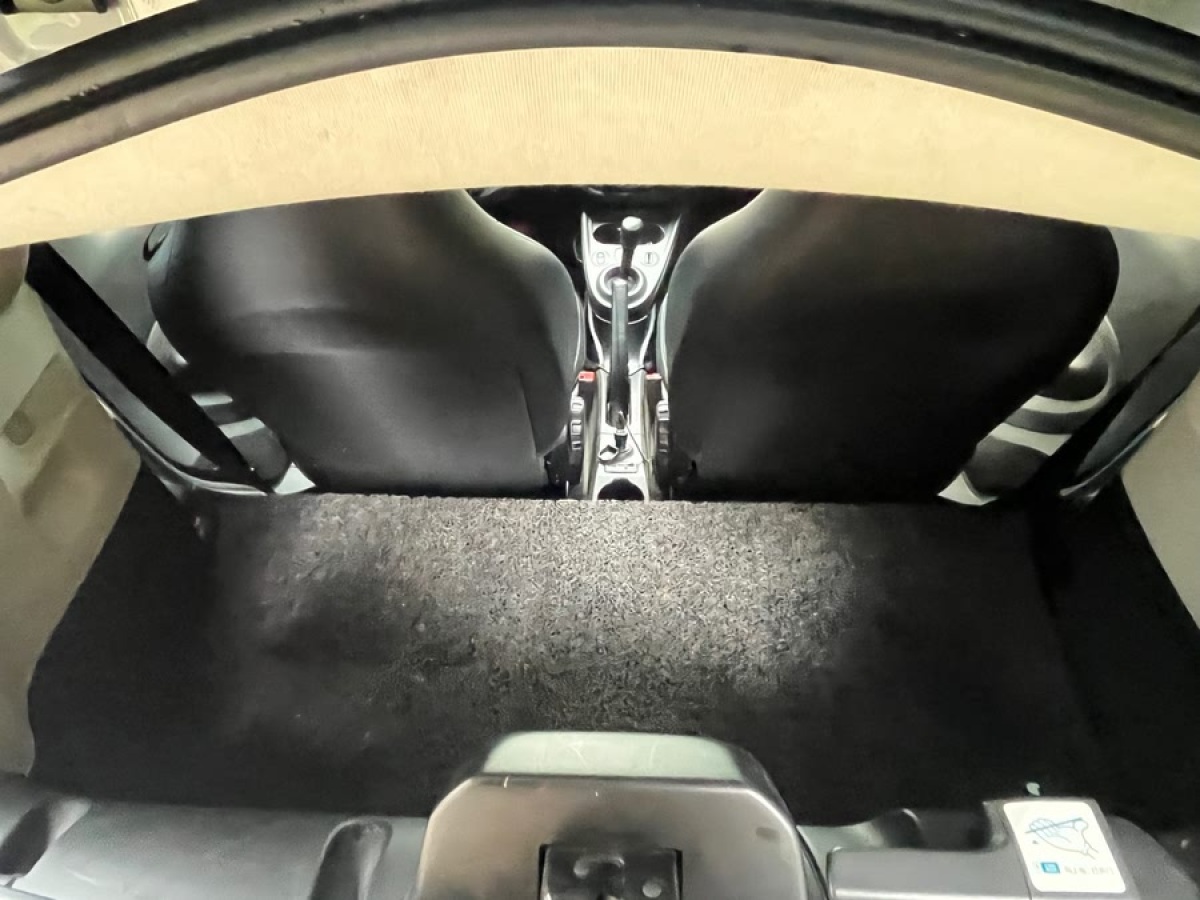 smart fortwo  2015款 1.0L 52千瓦硬頂靈動(dòng)版圖片