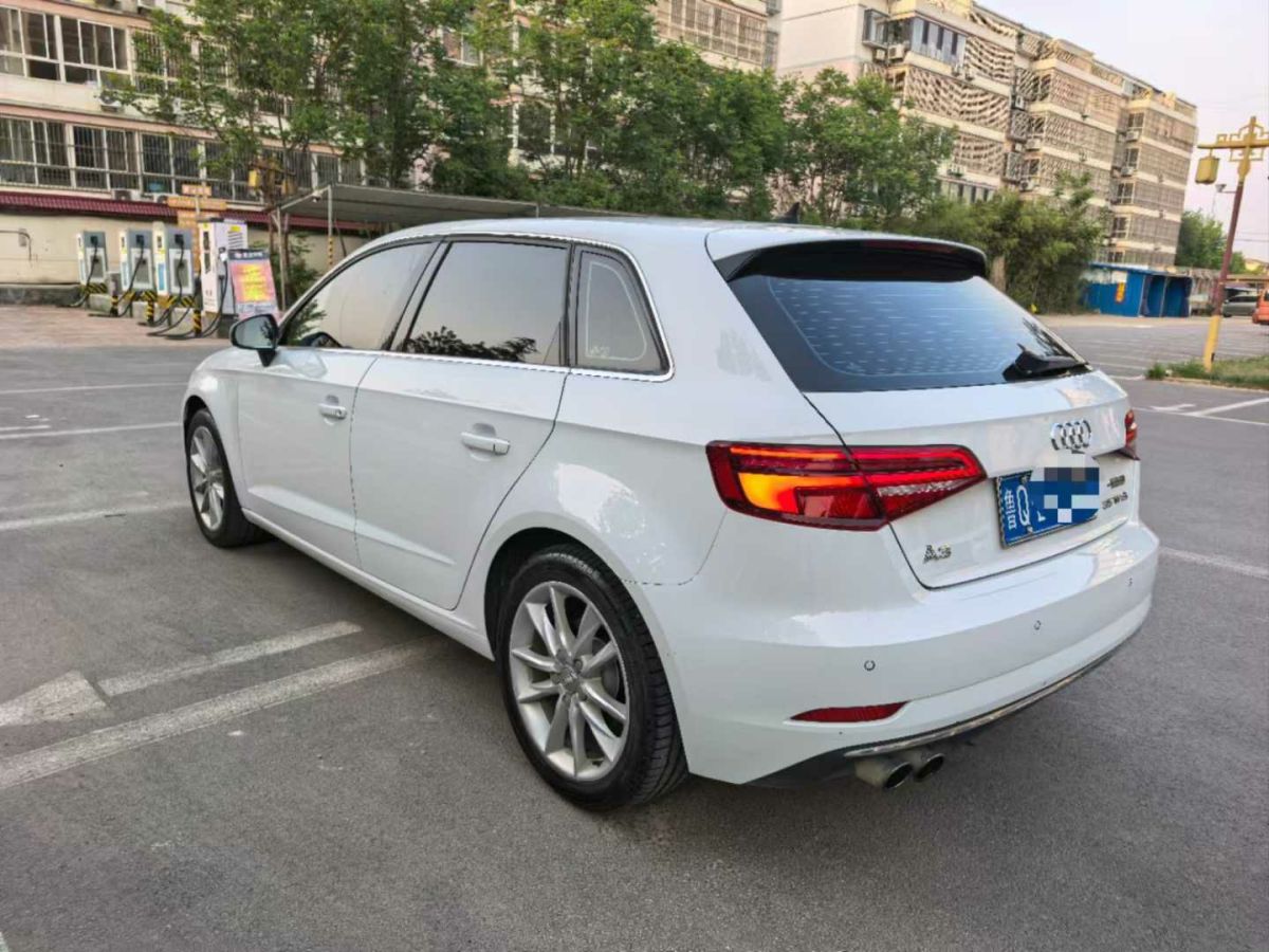 奧迪 奧迪A3  2019款 A3 35TFSI Limousine時(shí)尚型圖片