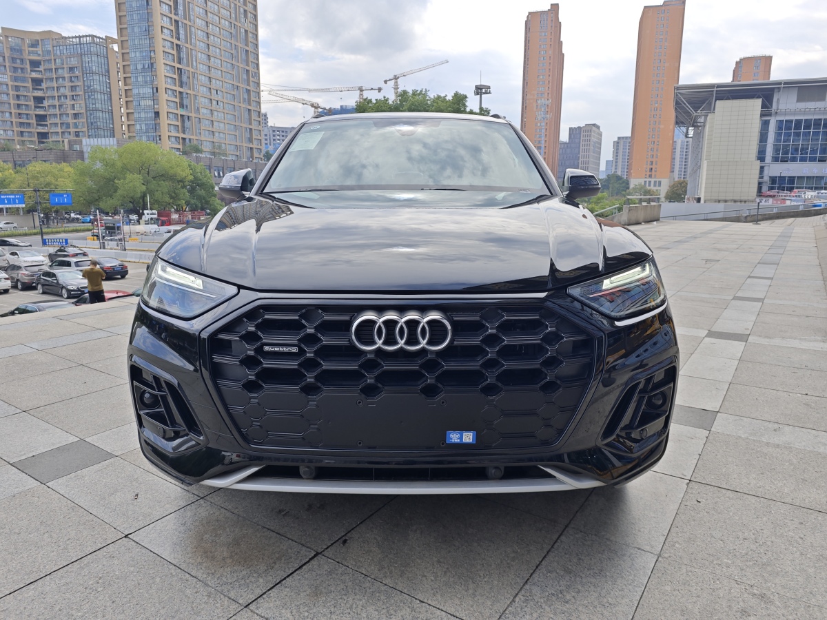 奧迪 奧迪Q5L  2024款 40 TFSI 豪華動感型圖片