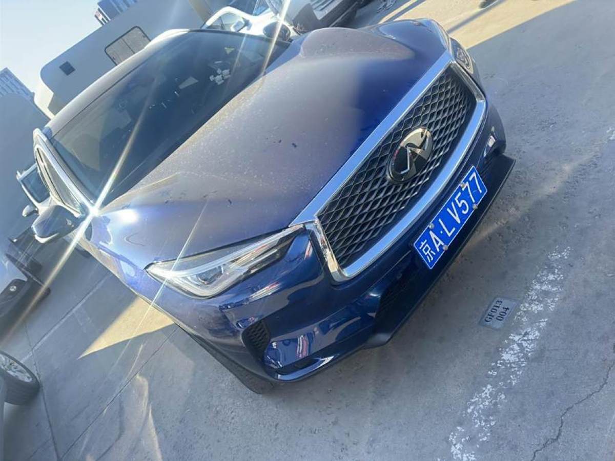 英菲尼迪 QX50  2020款 改款 2.0T 四驅(qū)領(lǐng)航版圖片