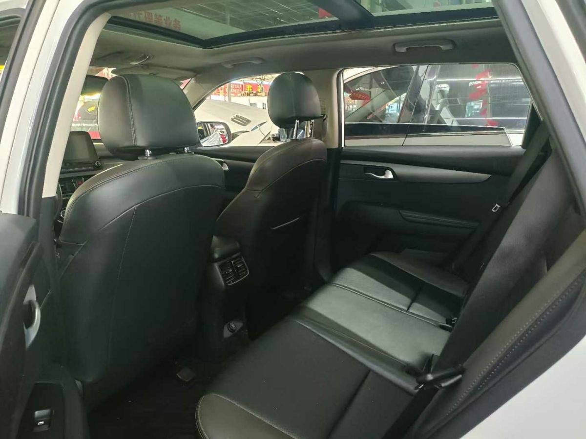 起亞 K3  2020款 1.5L CVT智享互聯(lián)版圖片