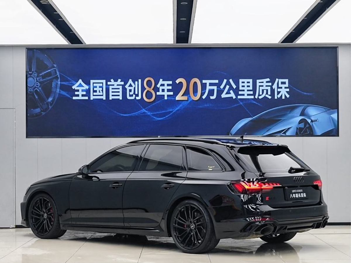 奧迪 奧迪RS 4  2021款 RS4 Avant 黑曜版圖片