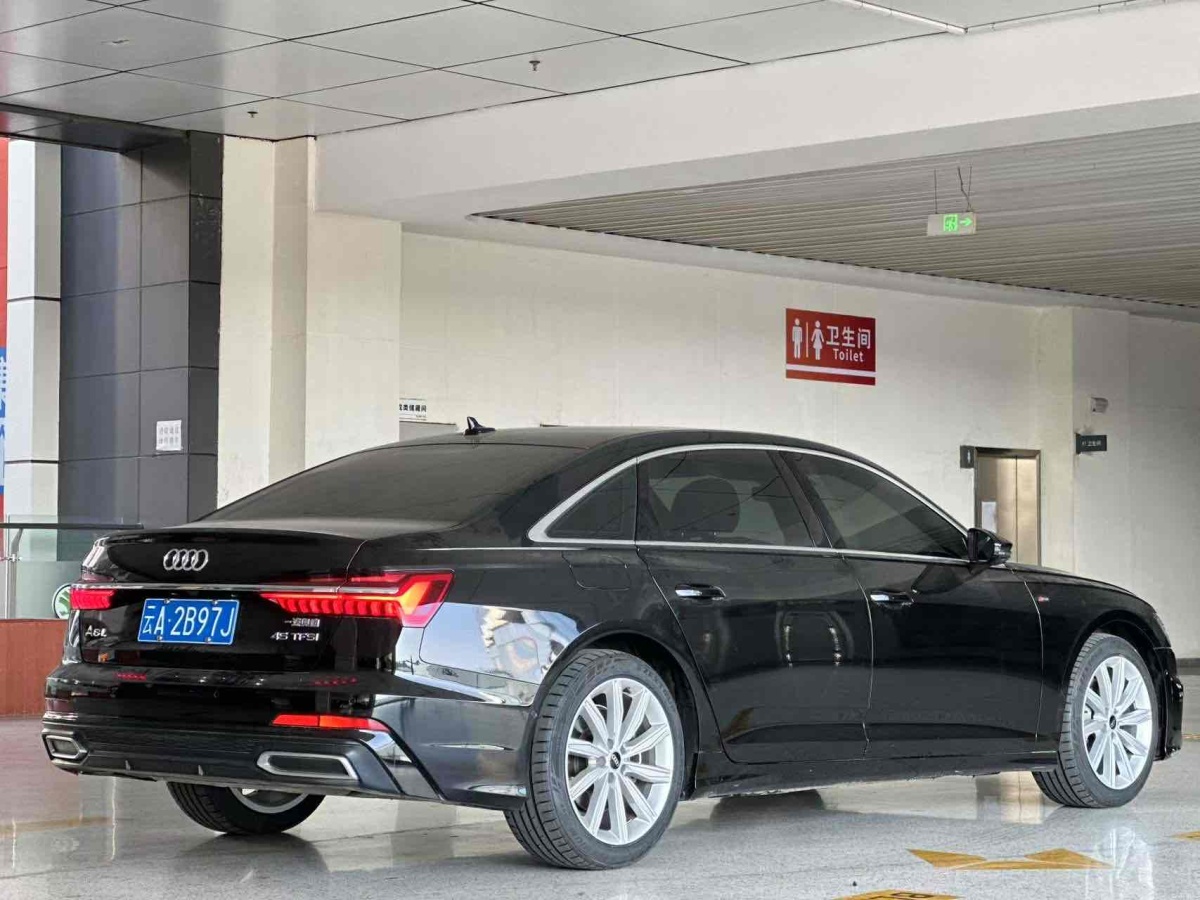 奧迪 奧迪A6L  2021款 45 TFSI 臻選動感型圖片