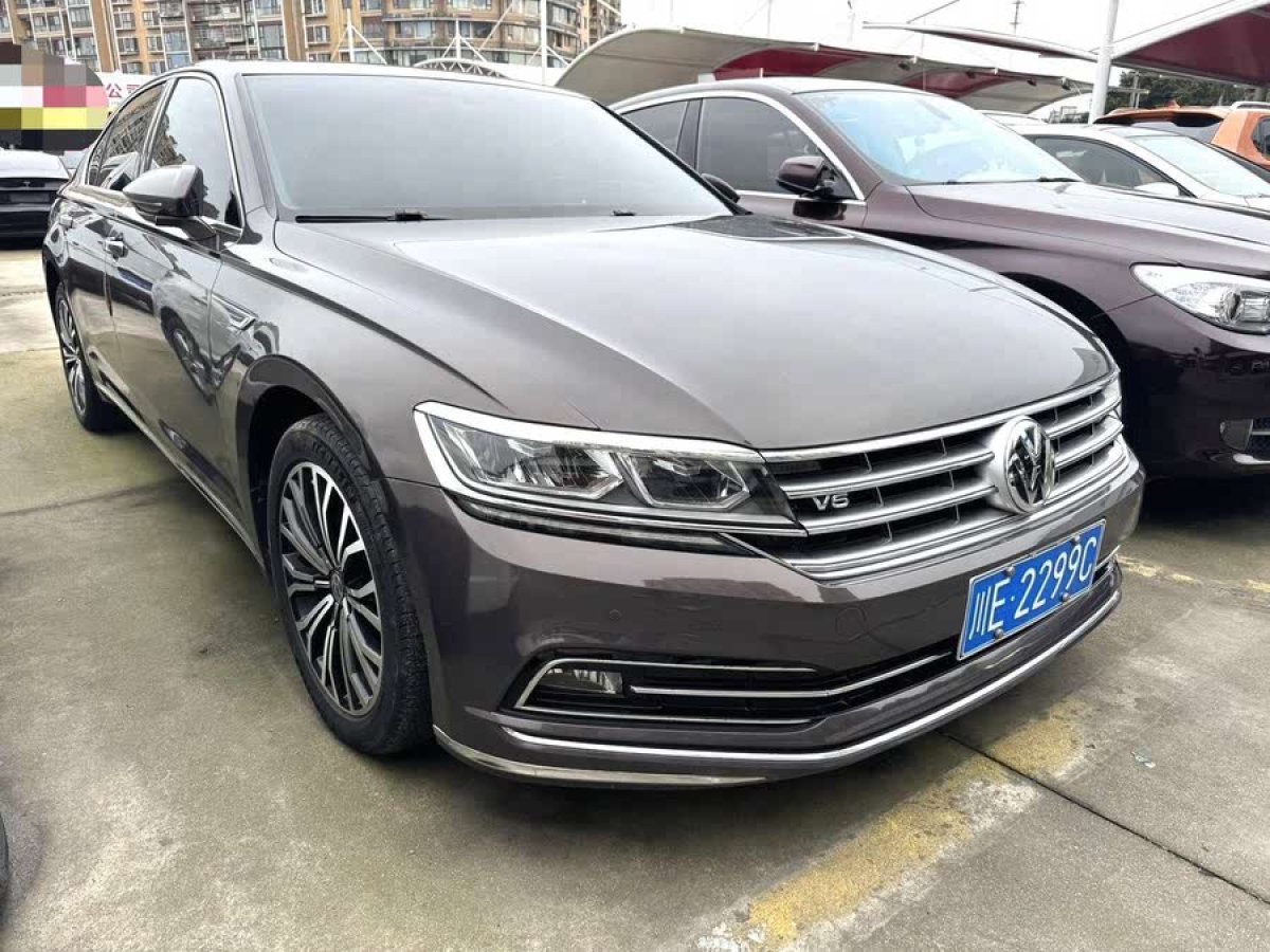 大眾 輝昂  2018款 改款 380TSI 兩驅(qū)豪華版圖片