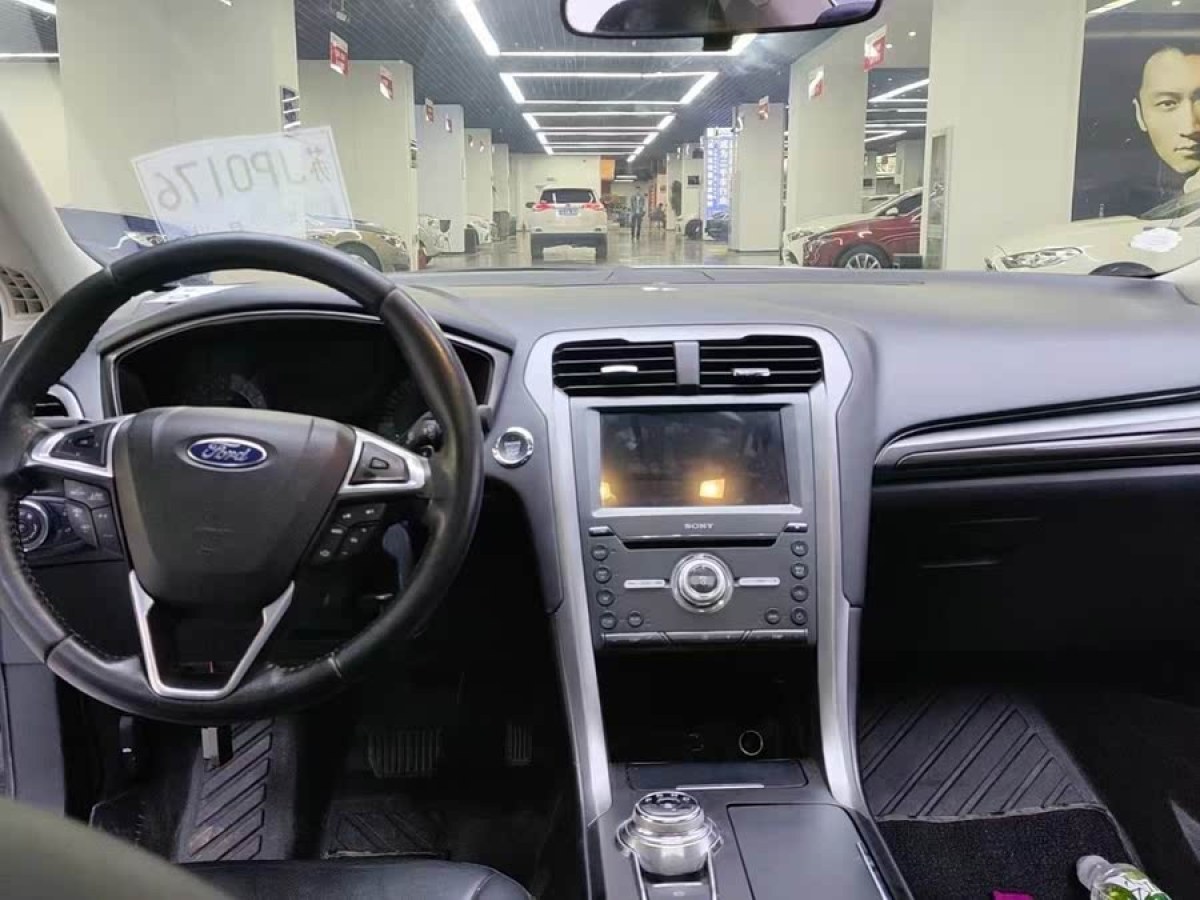 福特 蒙迪歐  2018款 EcoBoost 180 時(shí)尚型圖片