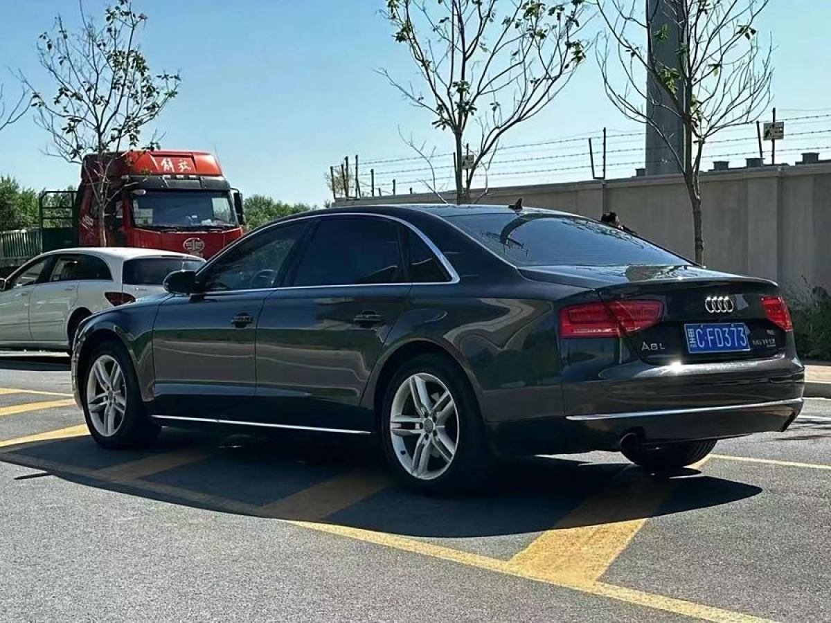 奧迪 奧迪A8  2011款 A8L 3.0 TFSI quattro舒適型(213kW)圖片