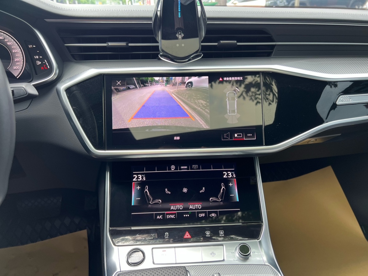 奧迪 奧迪A6L  2023款 40 TFSI 豪華動感型圖片