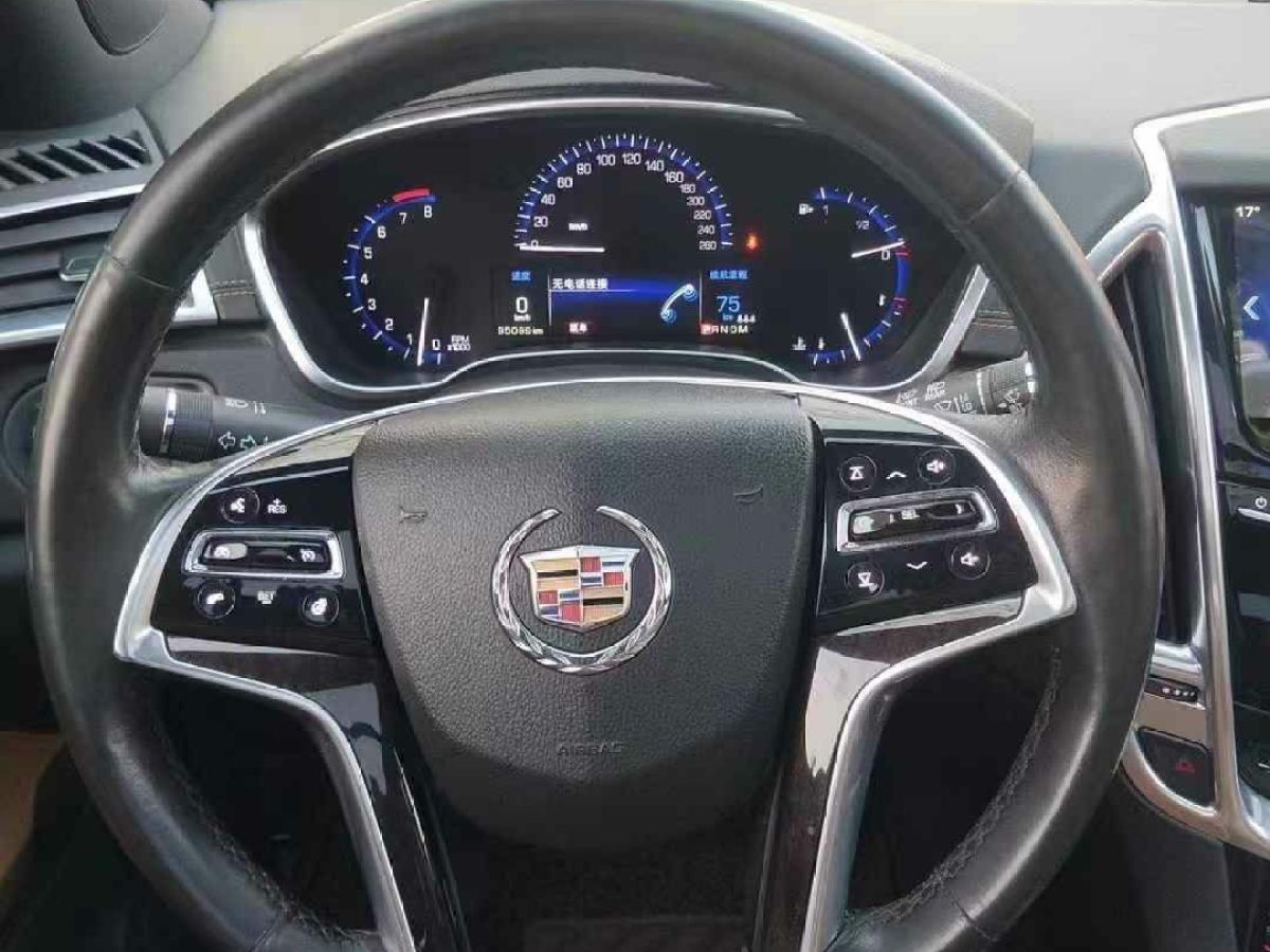 凱迪拉克 SRX  2014款 3.0SIDI 兩驅精英型圖片