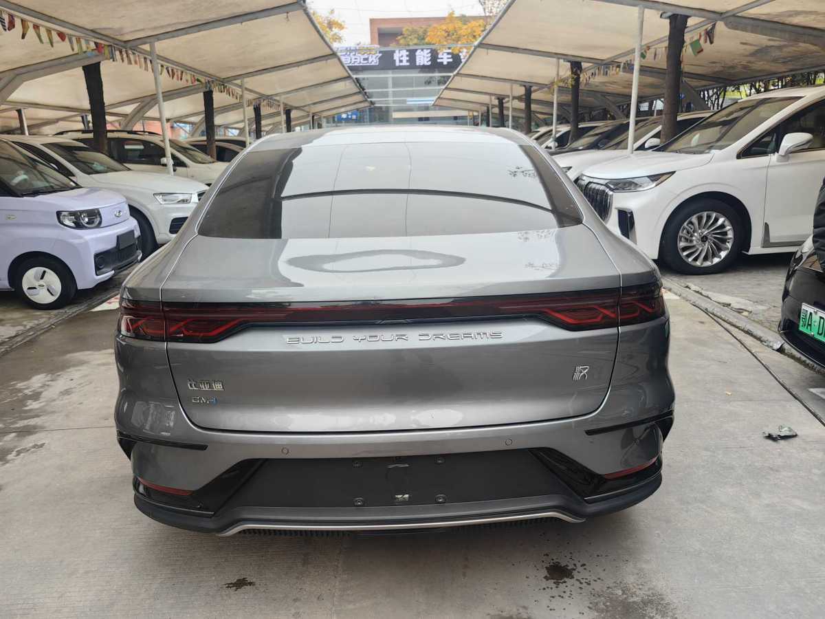 比亞迪 漢  2022款 DM-i 121KM 領(lǐng)航型圖片