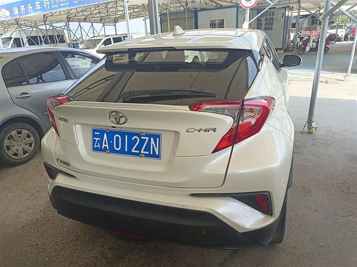 2020年1月豐田 C-HR  2020款 2.0L 領(lǐng)先版