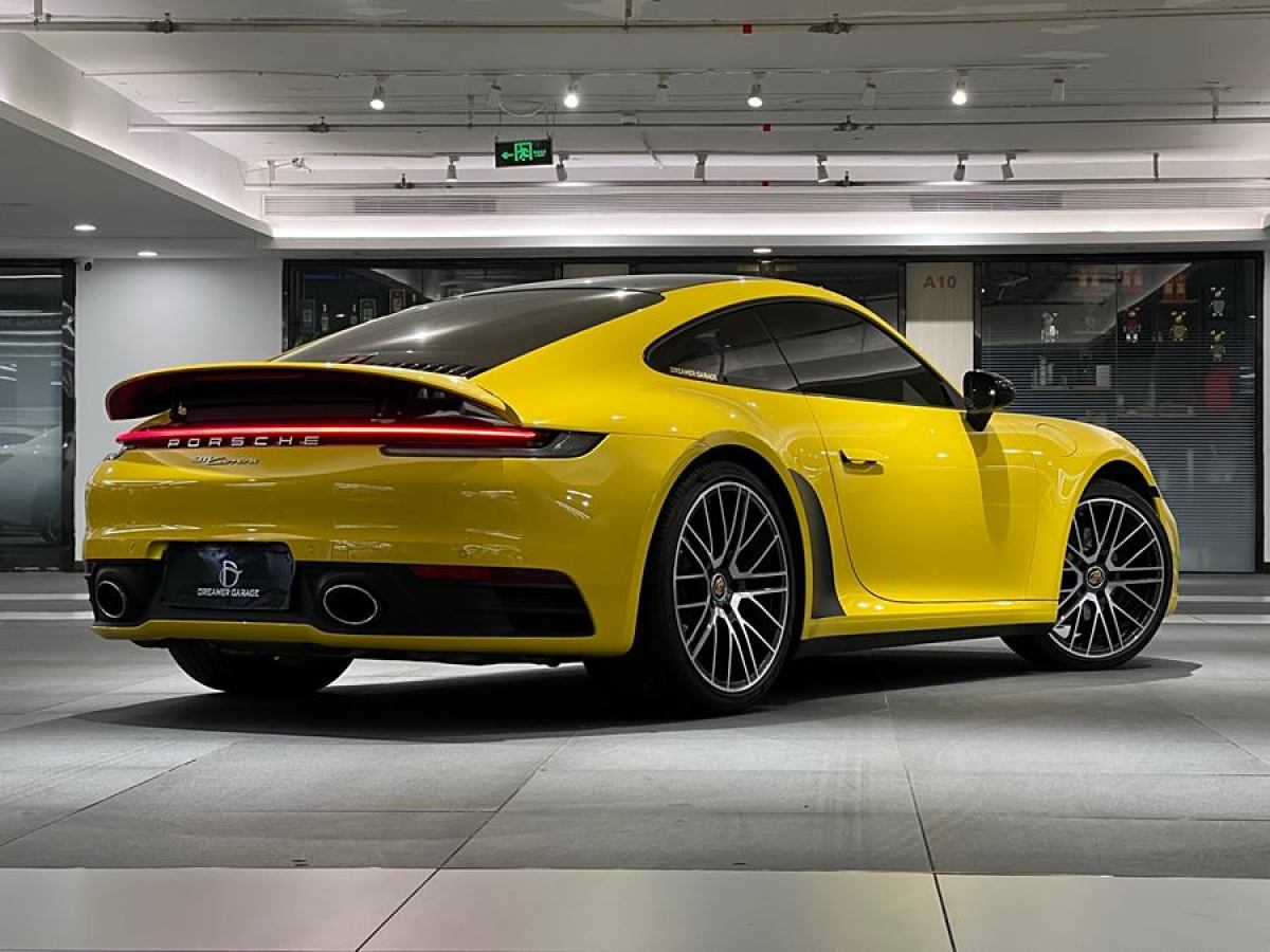 保時(shí)捷 911  2022款 Carrera 3.0T圖片