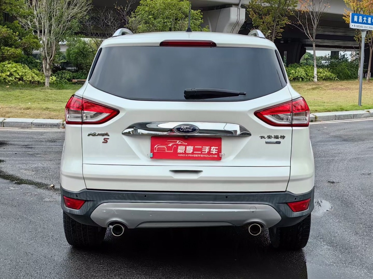 福特 翼虎  2015款 2.0L GTDi 四驅(qū)運動型圖片