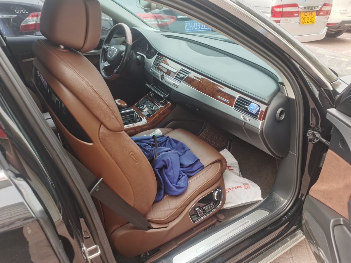 奧迪 奧迪A8  2012款 A8L 45 TFSI quattro舒適型圖片