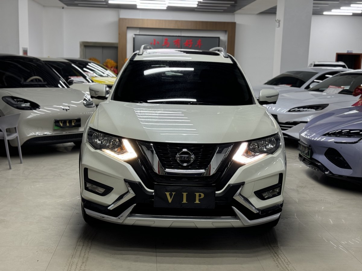 日產(chǎn) 奇駿  2020款 2.0L CVT智聯(lián)舒適版 2WD圖片