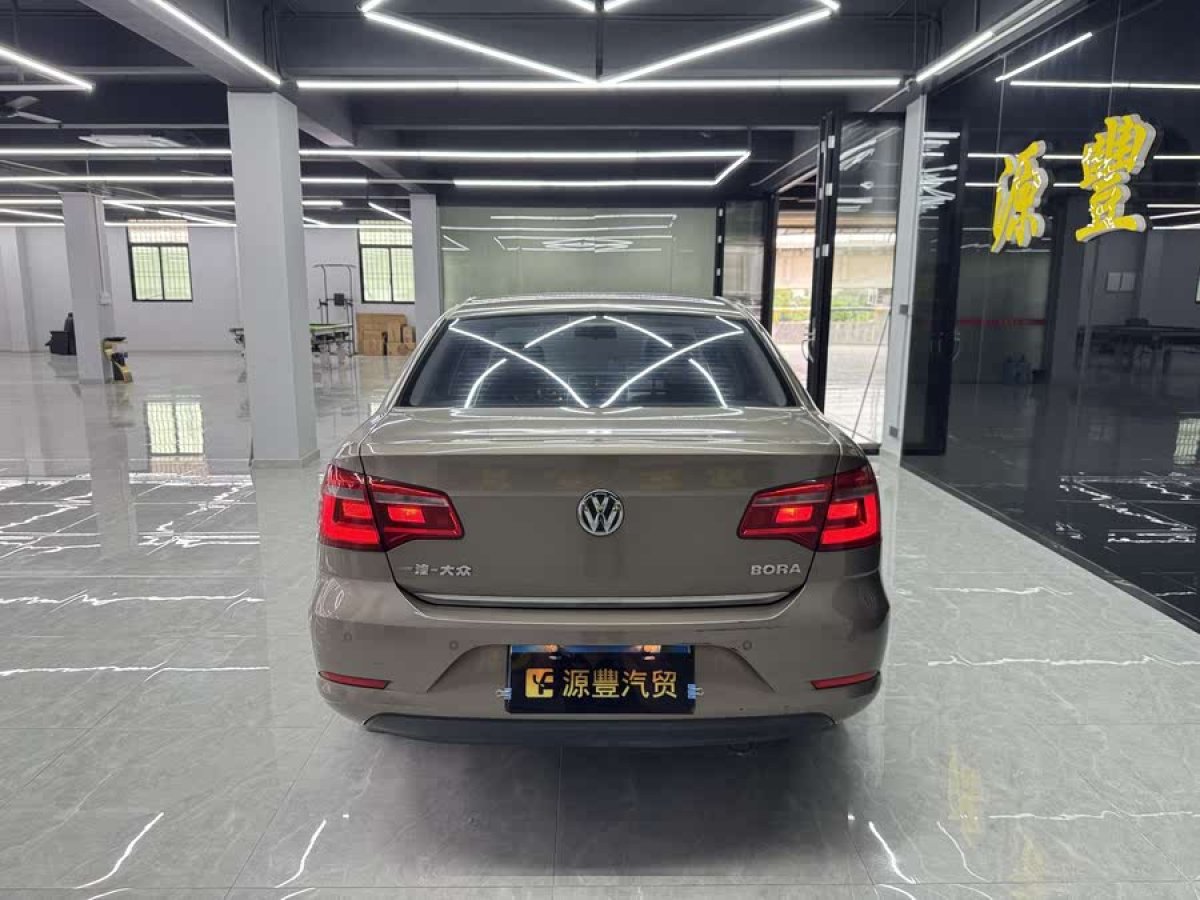 大眾 寶來(lái)  2014款 1.6L 自動(dòng)舒適型圖片