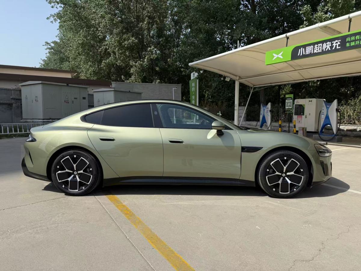 2024年7月小米 小米SU7  2024款 700km 后驅(qū)長續(xù)航智駕版