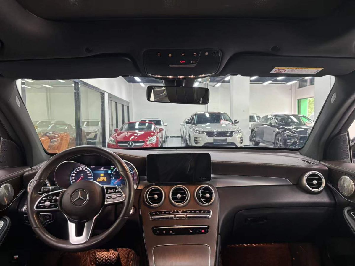 奔馳 邁巴赫S級  2022款 S 680 4MATIC 匠心高定首發(fā)版圖片