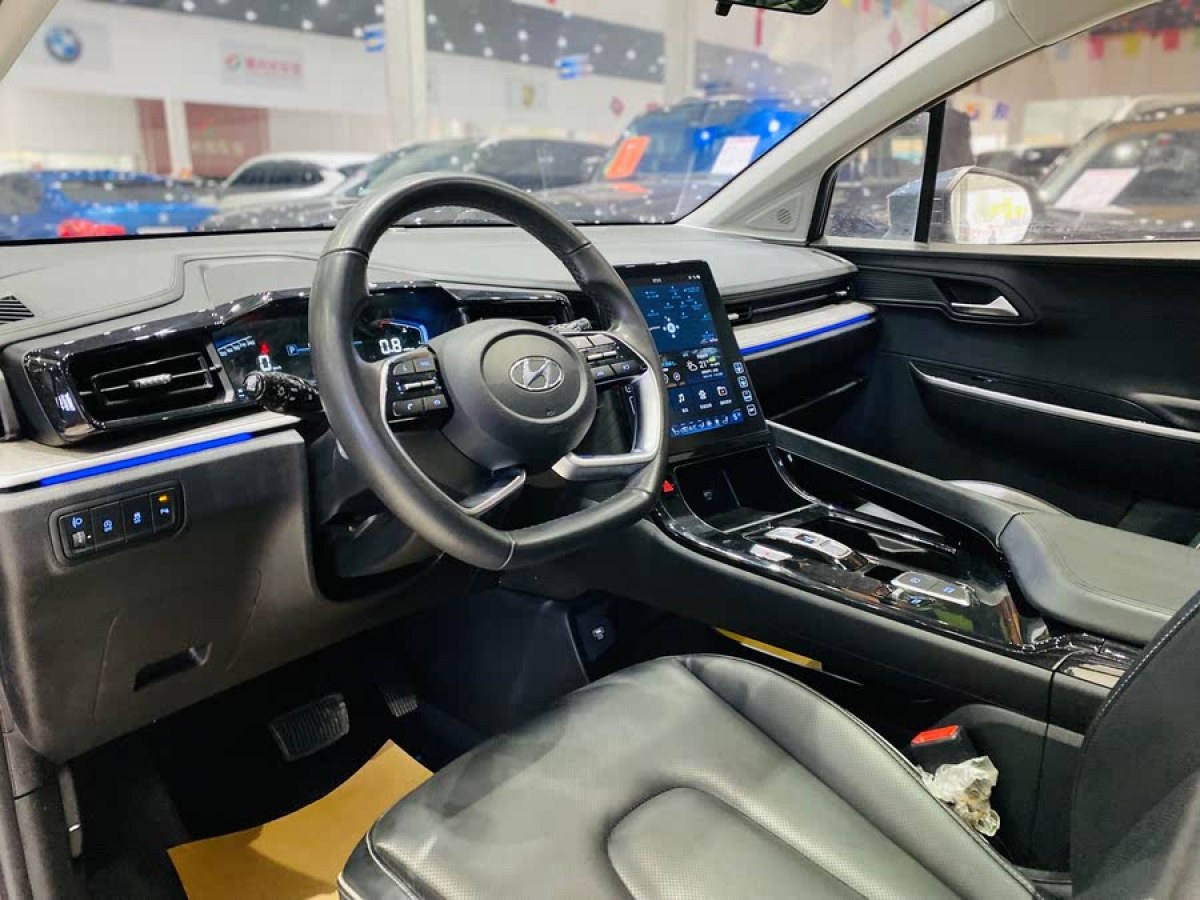 現(xiàn)代 庫斯途  2024款 380TGDi LUX Premium 智愛尊貴版圖片