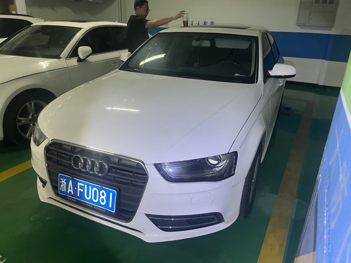 奧迪 奧迪A4L  2013款 35 TFSI 自動舒適型圖片