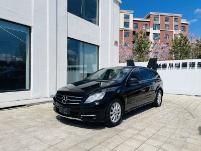 2017年2月 奔馳 奔馳R級(進口) R 320 4MATIC 商務(wù)型臻藏版圖片