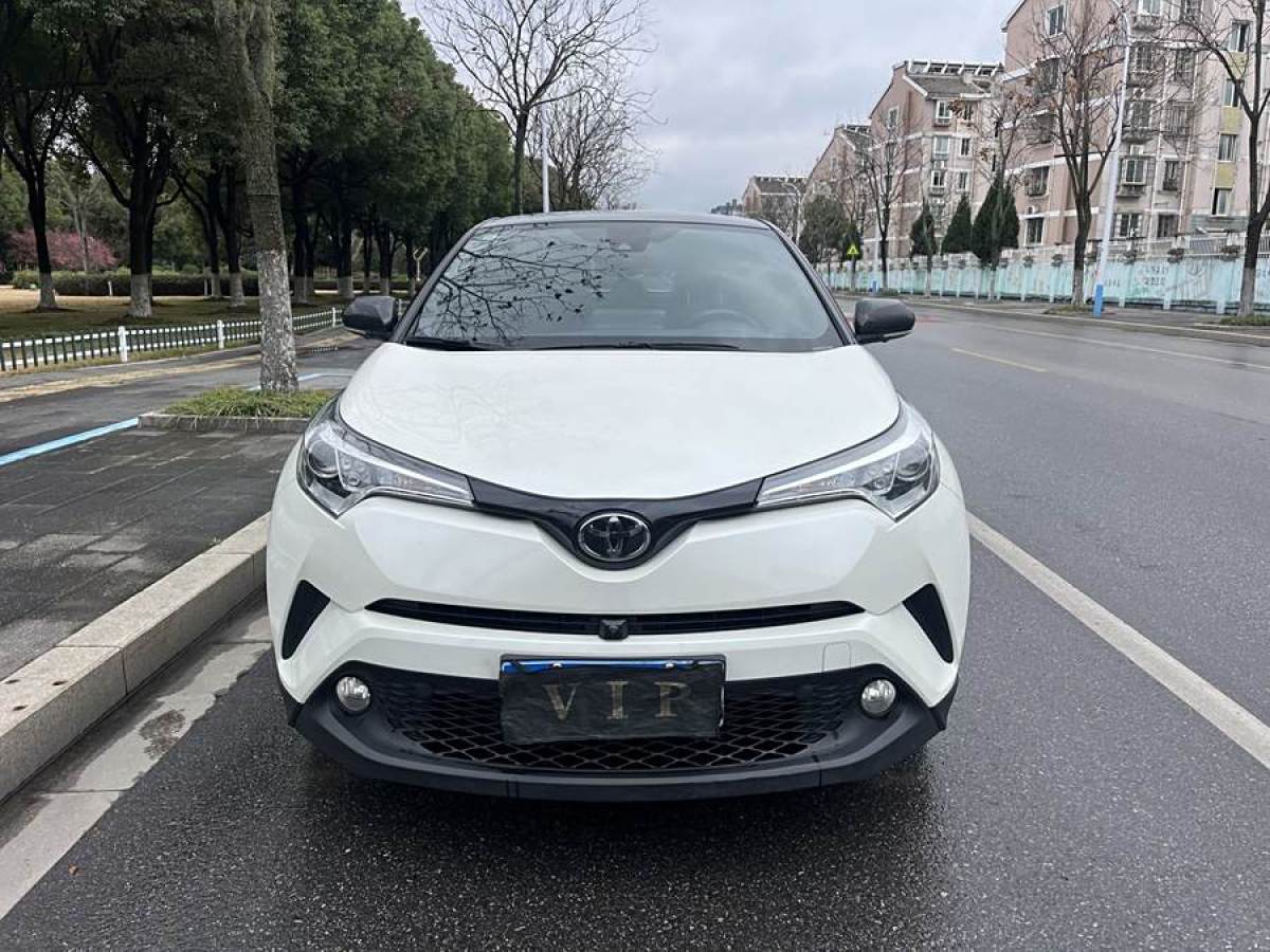 豐田 C-HR  2021款 2.0L 豪華版圖片