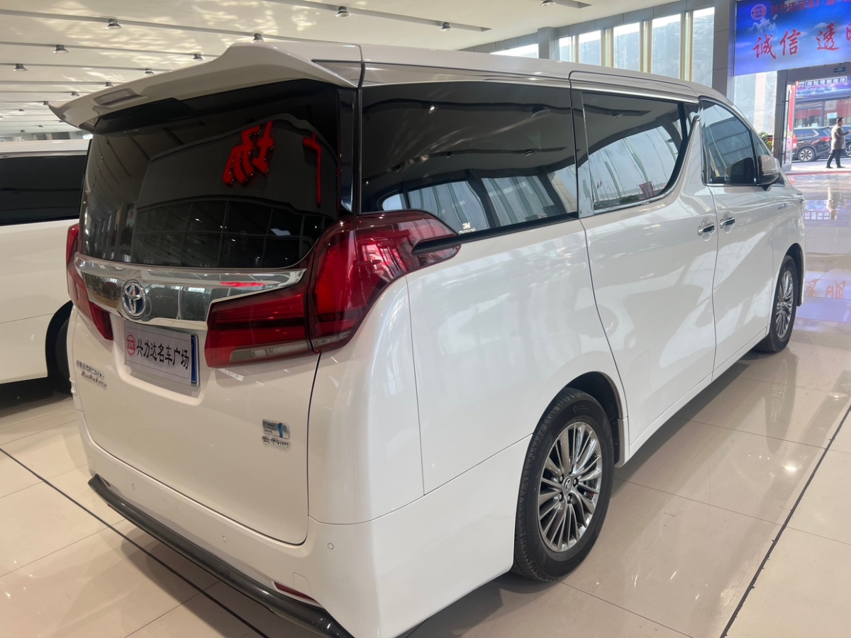 豐田 埃爾法  2019款  雙擎 2.5L 尊貴版圖片