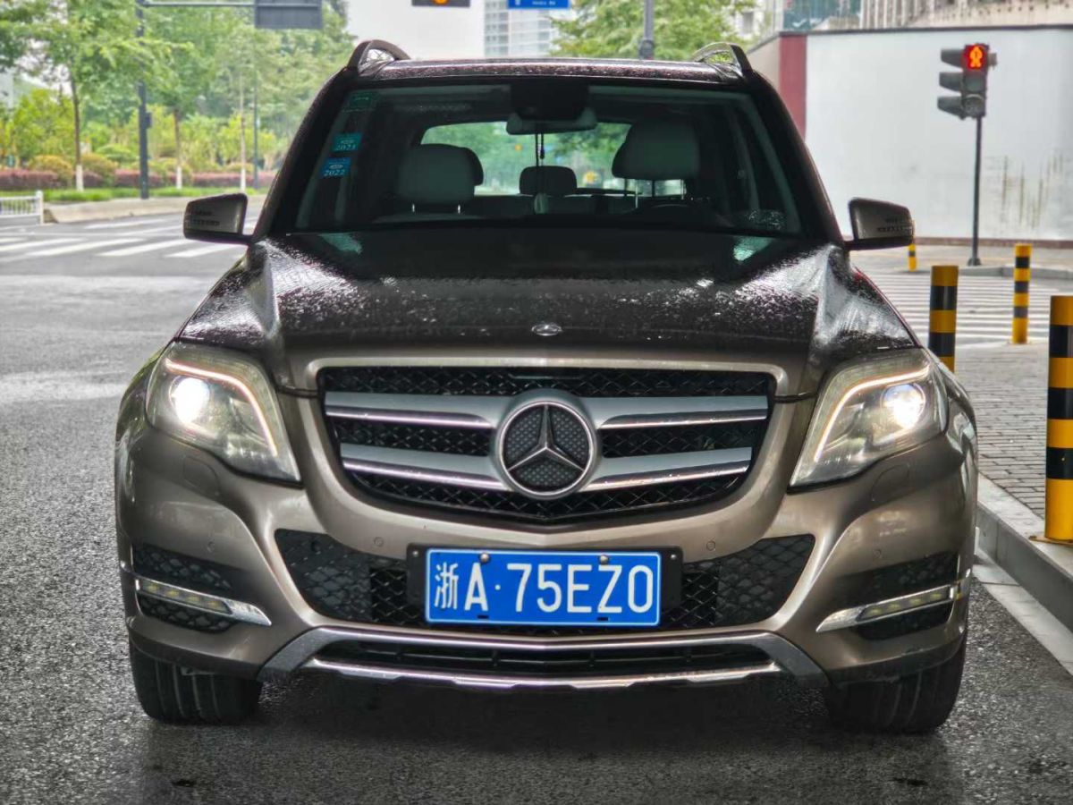 奔馳 奔馳GLK級(jí)  2013款 GLK 300 4MATIC 動(dòng)感型圖片