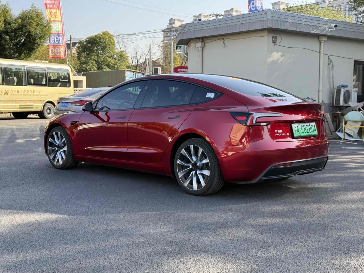 特斯拉 Model 3  2023款 煥新版 后輪驅(qū)動(dòng)圖片