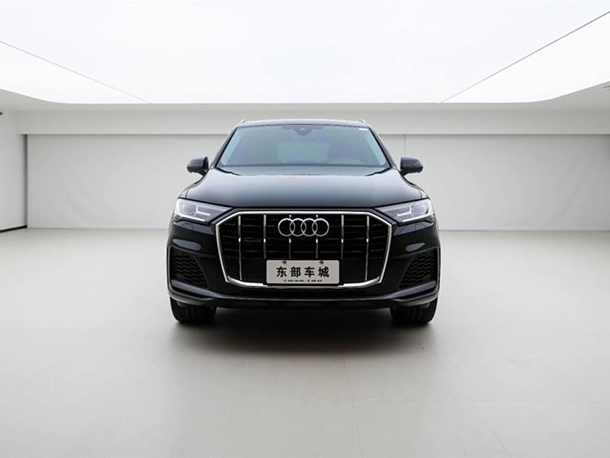 奧迪 奧迪Q7  2024款 55 TFSI quattro S line運(yùn)動(dòng)型圖片