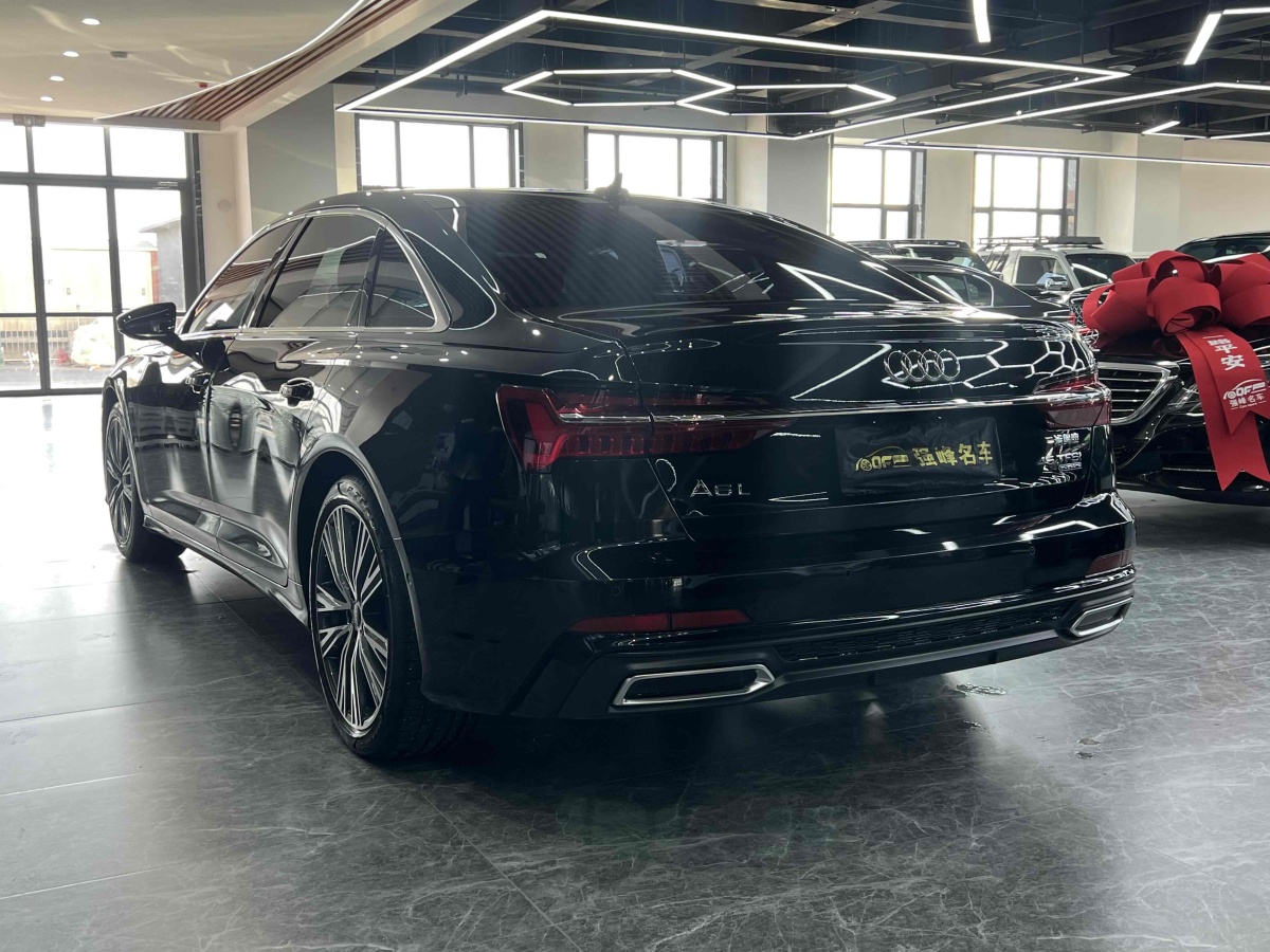 奧迪 奧迪A6L  2022款 45 TFSI 臻選動感型圖片