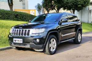 大切诺基 Jeep 3.6L 豪华导航版