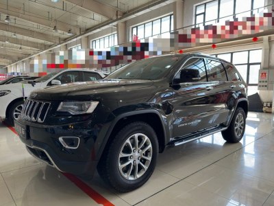 2017年3月 Jeep 大切諾基(進口) 3.0L 舒享導(dǎo)航版圖片