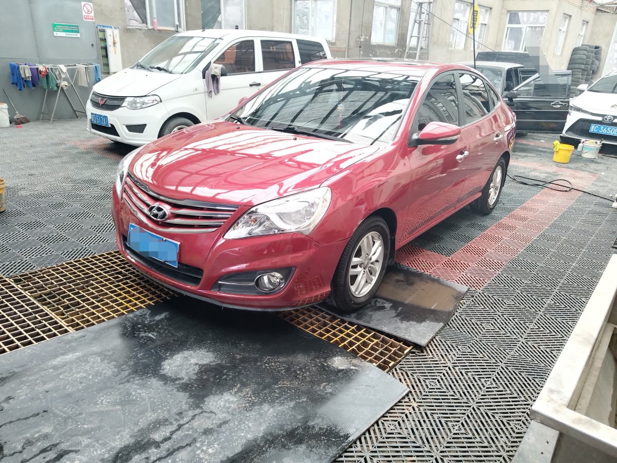 現(xiàn)代 悅動  2011款 1.6L 自動豪華型圖片