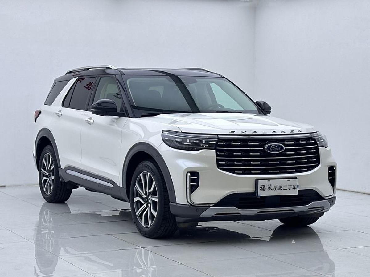 福特 探險(xiǎn)者  2023款 EcoBoost 285 四驅(qū)鈦金版 6座圖片