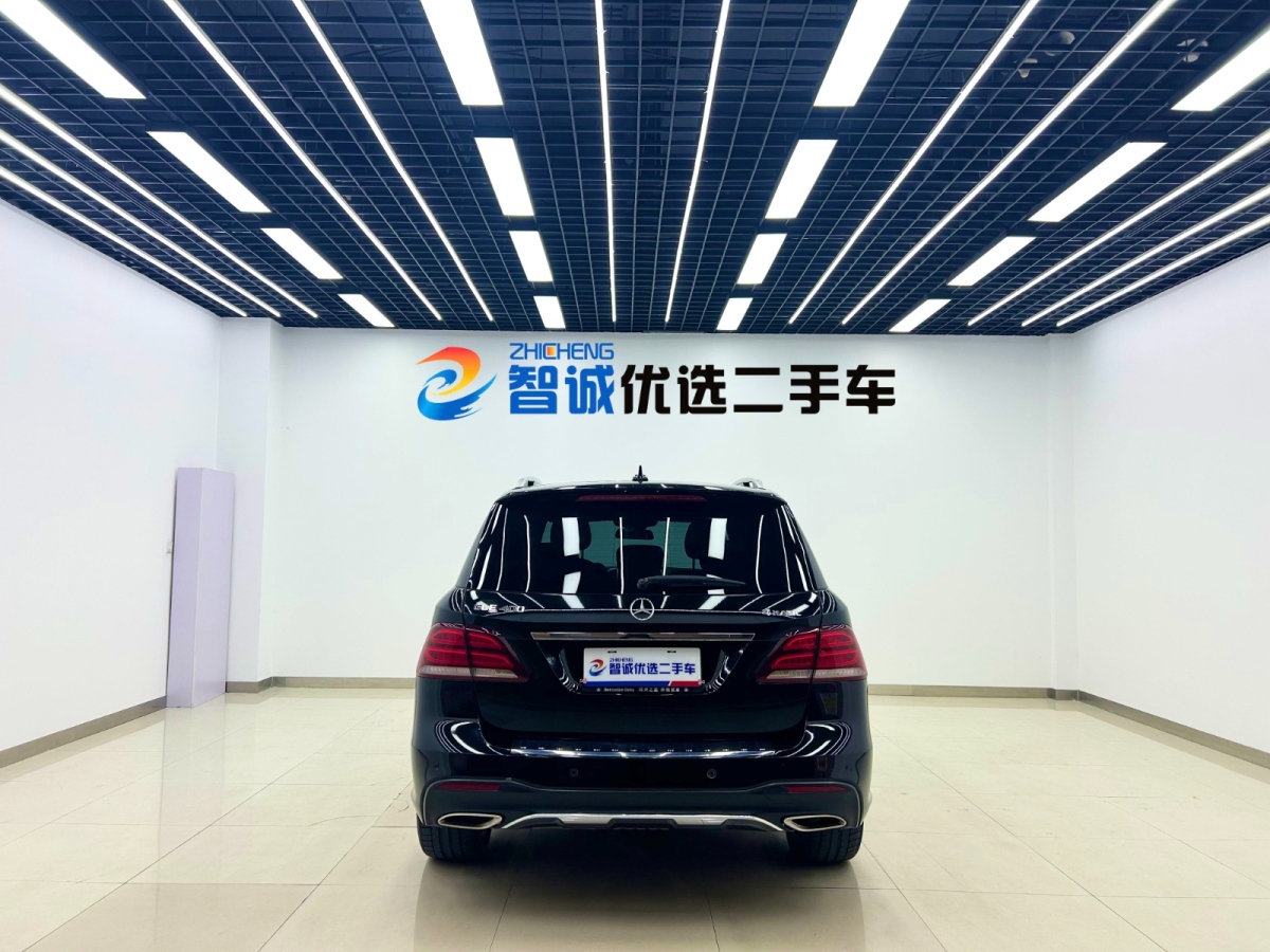 2019年9月奔馳 奔馳GLE  2018款 GLE 400 4MATIC 臻藏版