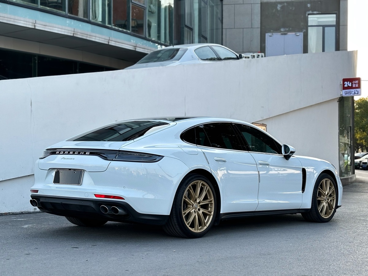 保時(shí)捷 Panamera  2023款 改款 Panamera 2.9T 鉑金版圖片