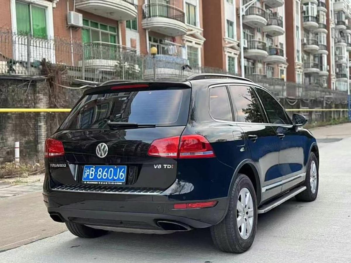 大眾 途銳  2011款 3.0TDI 柴油標(biāo)配型圖片