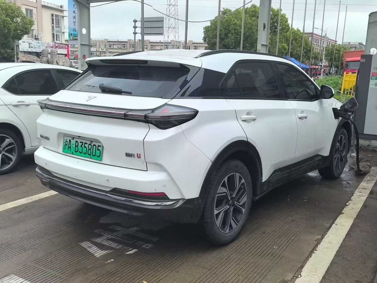 哪吒 哪吒U  2022款 哪吒U-Ⅱ 400 磷酸鐵鋰圖片