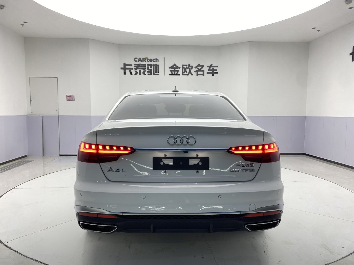 奧迪 奧迪A4L  2022款 40 TFSI 時尚動感型圖片