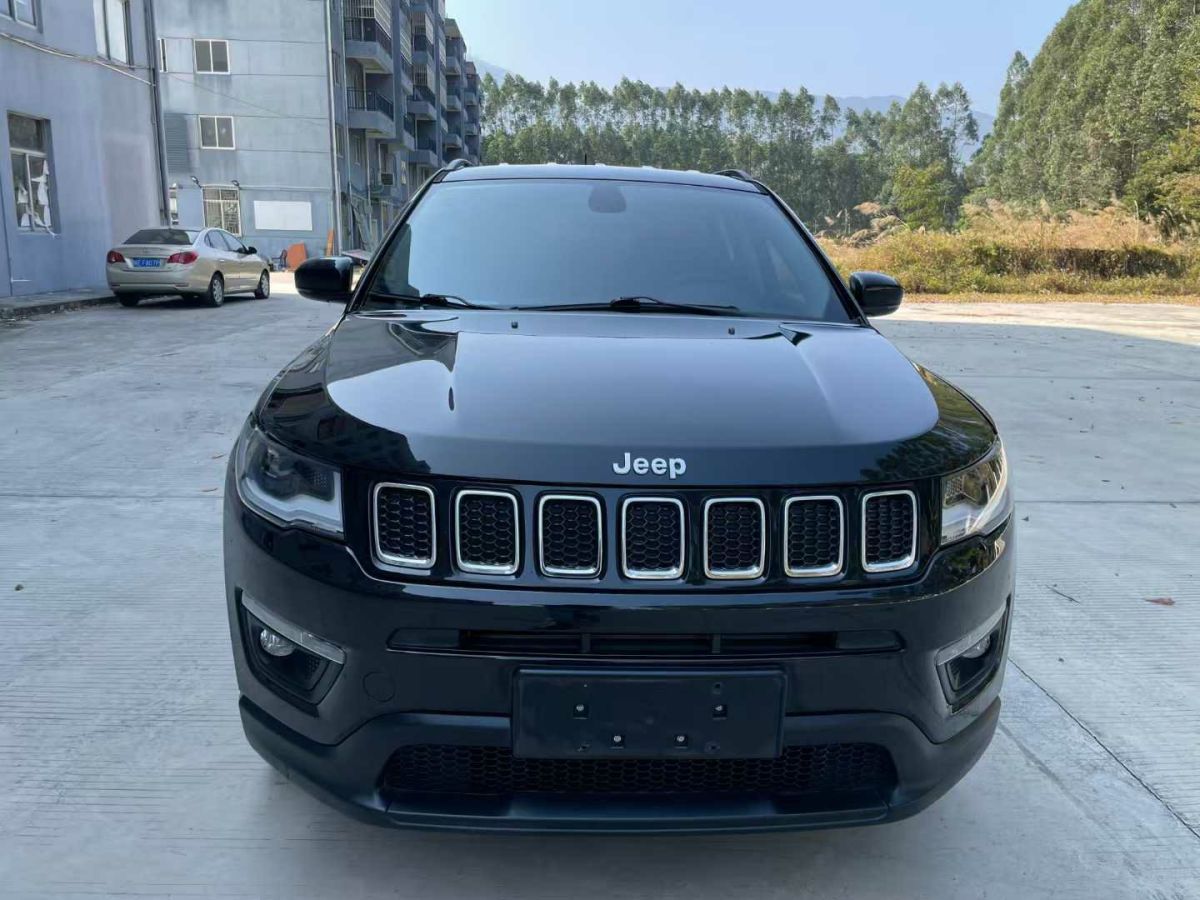 Jeep 指南者  2018款 200T 家享四驅(qū)版圖片