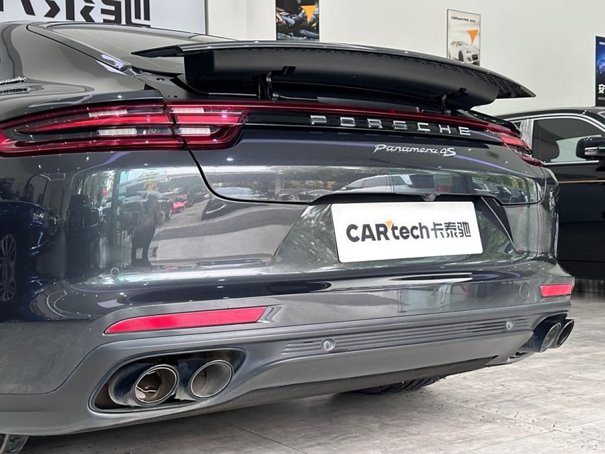 保時(shí)捷 Panamera  2019款 Panamera 4 行政加長(zhǎng)版 2.9T圖片