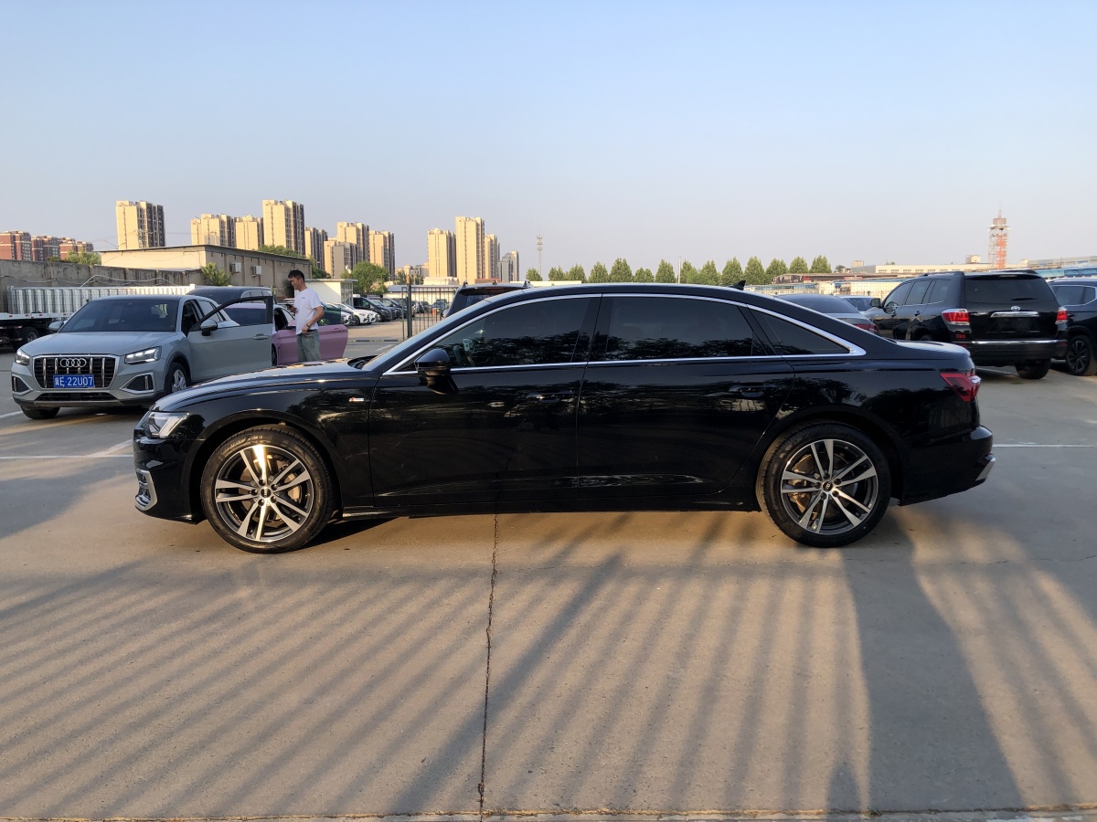 奧迪 奧迪A6L  2023款 改款 40 TFSI 豪華動感型圖片