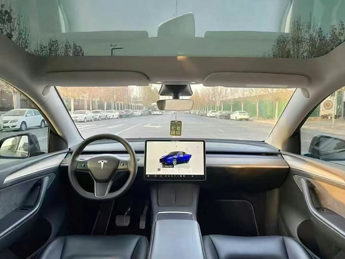 特斯拉 Model 3  2023款 長(zhǎng)續(xù)航煥新版 雙電機(jī)全輪驅(qū)動(dòng)圖片