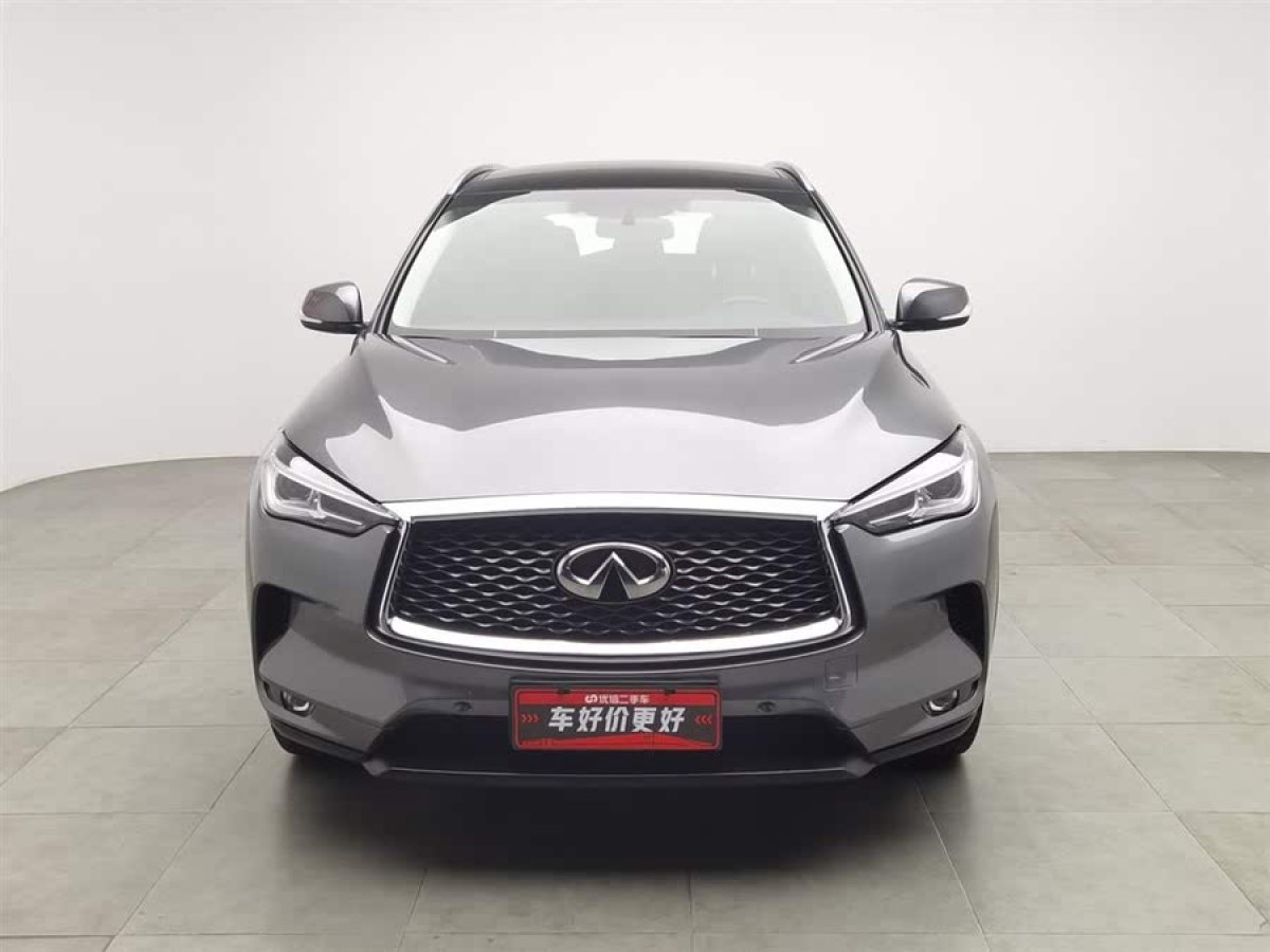 英菲尼迪 QX50  2018款 2.0T 兩驅(qū)時尚版圖片