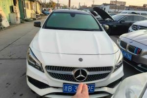 奔馳CLA級(jí) 奔馳 CLA 220 4MATIC