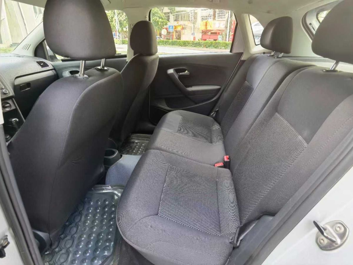 大眾 途安  2013款 1.4 TSI 5座豪華璀璨版圖片