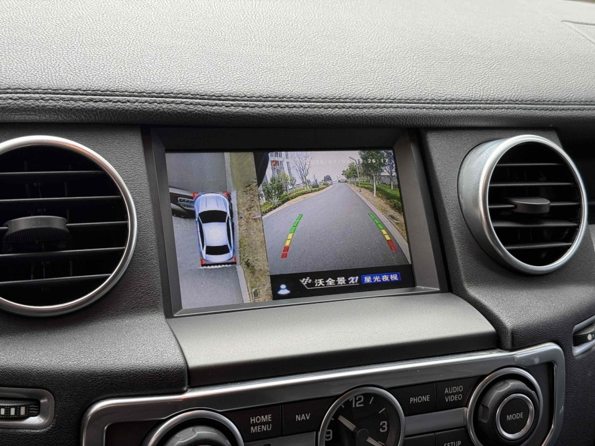 路虎 發(fā)現(xiàn)  2015款 3.0 V6 SC HSE Luxury圖片