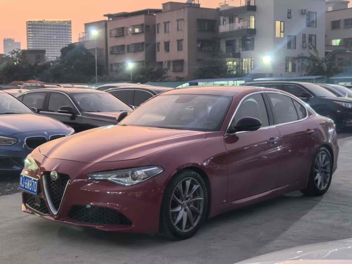 阿爾法·羅密歐 Giulia  2017款 2.0T 200HP 豪華版圖片