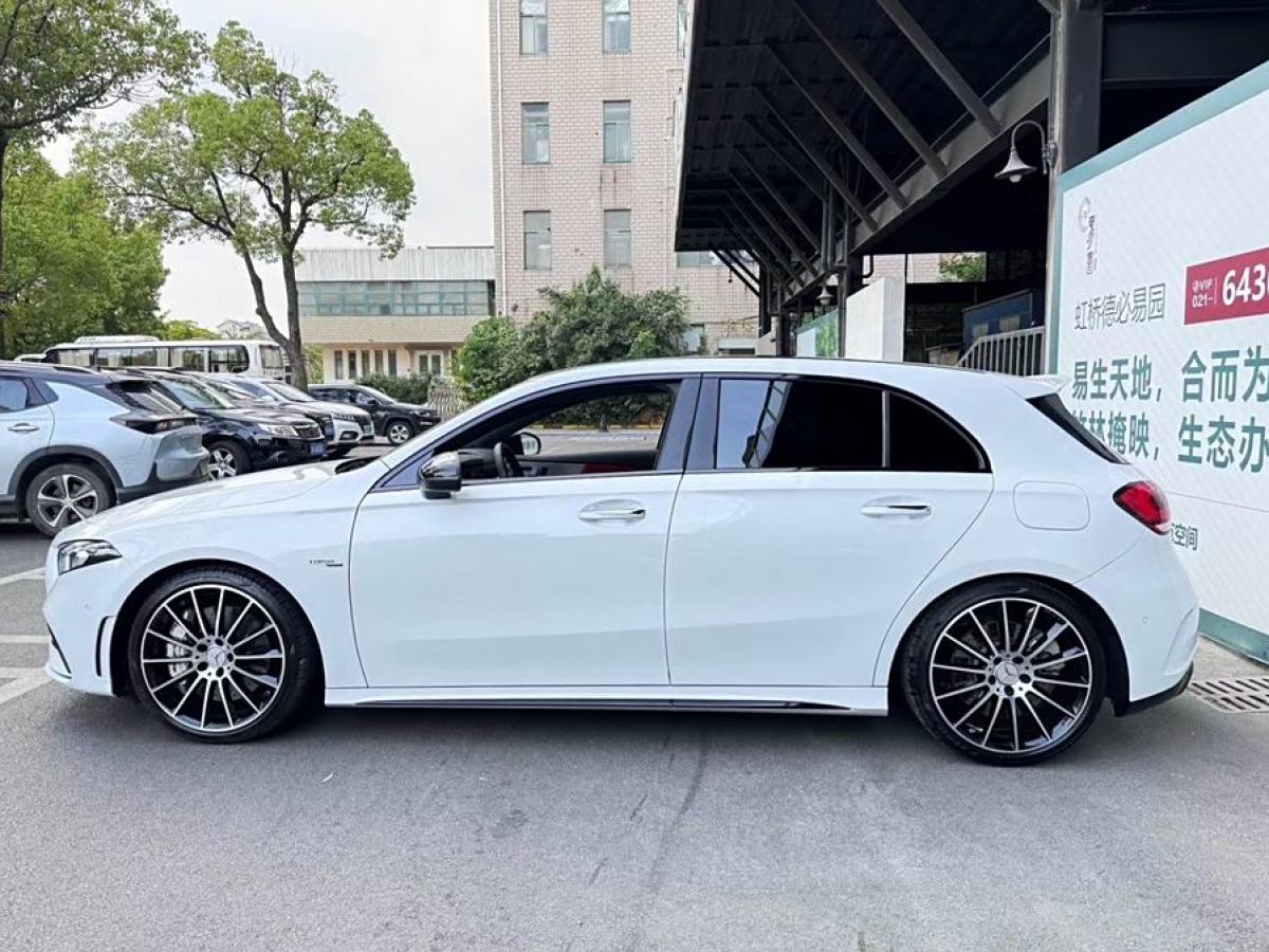 奔馳 奔馳A級AMG  2022款 AMG A 35 4MATIC圖片